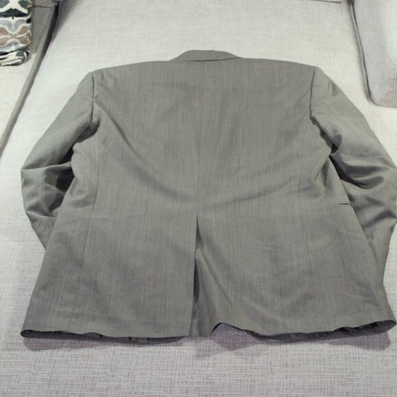 Kilburn and Finch Light Brown Suit 40L - Picture 3 of 13